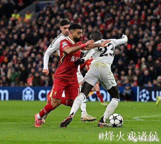 恰尔汗奥卢里程碑之战：出战利物浦迎来国米第200场比赛