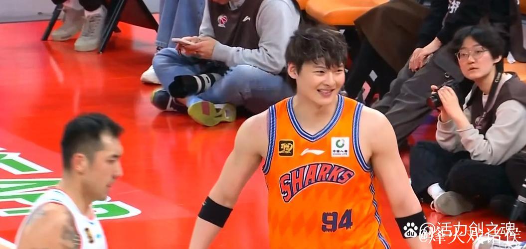 CBA夏联-王哲林21分上海胜福建 翁金郎23+7 CBA夏联-王哲林21分上海胜福建 翁金郎23+7