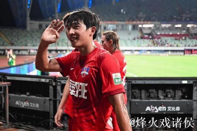 魏祥鑫前往U22国足报到:留洋 越早出去越好 魏祥鑫前往U22国足报到:留洋 越早出去越好